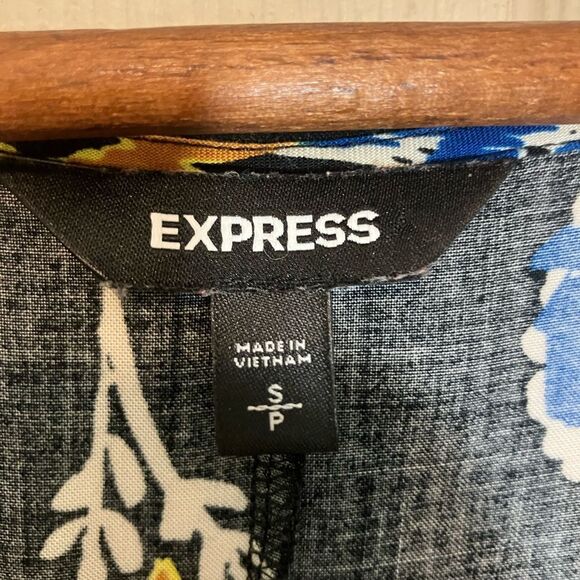 Express mini dress, long sleeve, V-neck, excellent condition, small - Picture 3 of 4